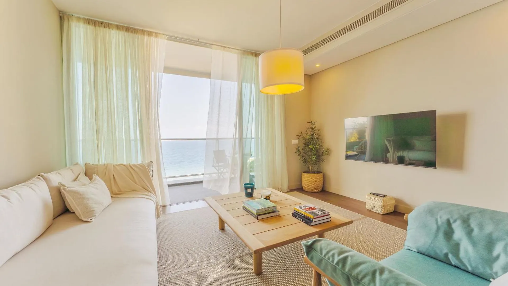 Flh Seaside Luxury At Madeira Palace Residence Funchal  Apartamento